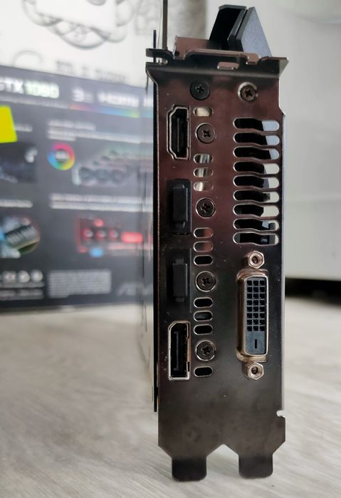 Отличная ASUS  ROG GTX 1060 6 Gb обслужена  Протестирована