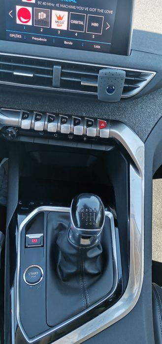 Peugeot 3008 Versão Allure 1.5bluehdi 130cvs