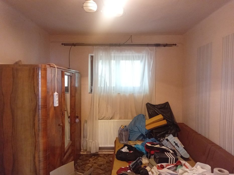 Дешевий будинок в с. Геча з великою ділянкою та садом