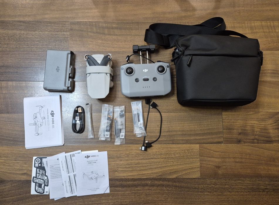 Dron DJI Mini 4k Fly More Combo