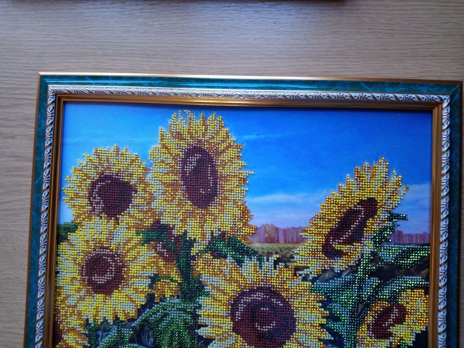 Картина бісером Соняхи