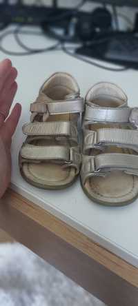 Emel skórzane sandałki sandały dla dziewczynki złote 24