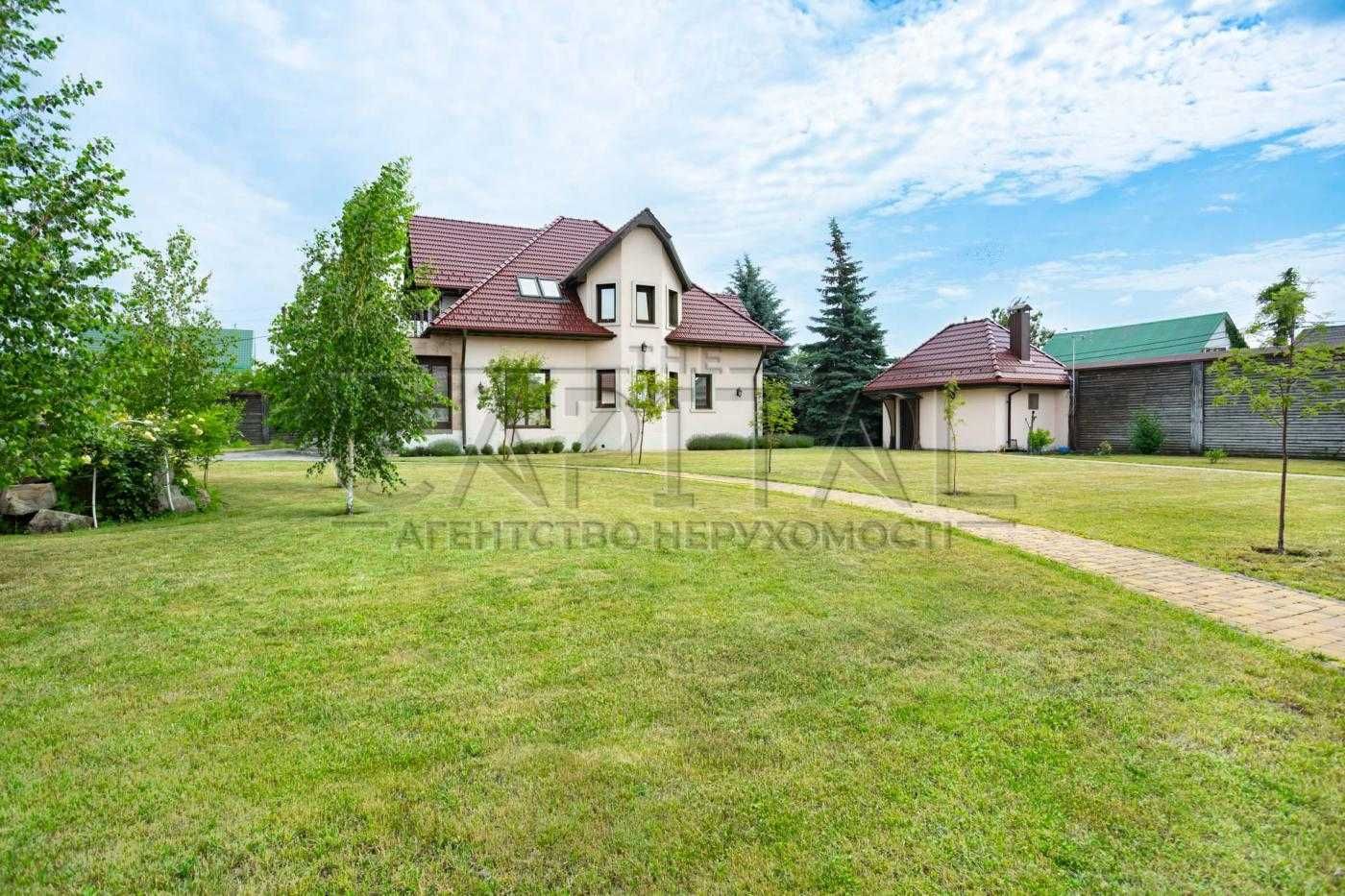 Оренда житлового будинку на Осокорках
(5 км від метро “Славутич”)