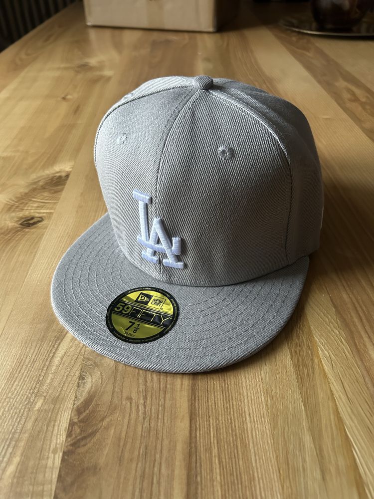 Czapka New Era Full Cap MLB 7 1/4 (zdjęcia poglądowe)