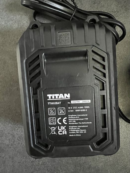 Акум.пила ,паркетка Titan TT 1940CSW