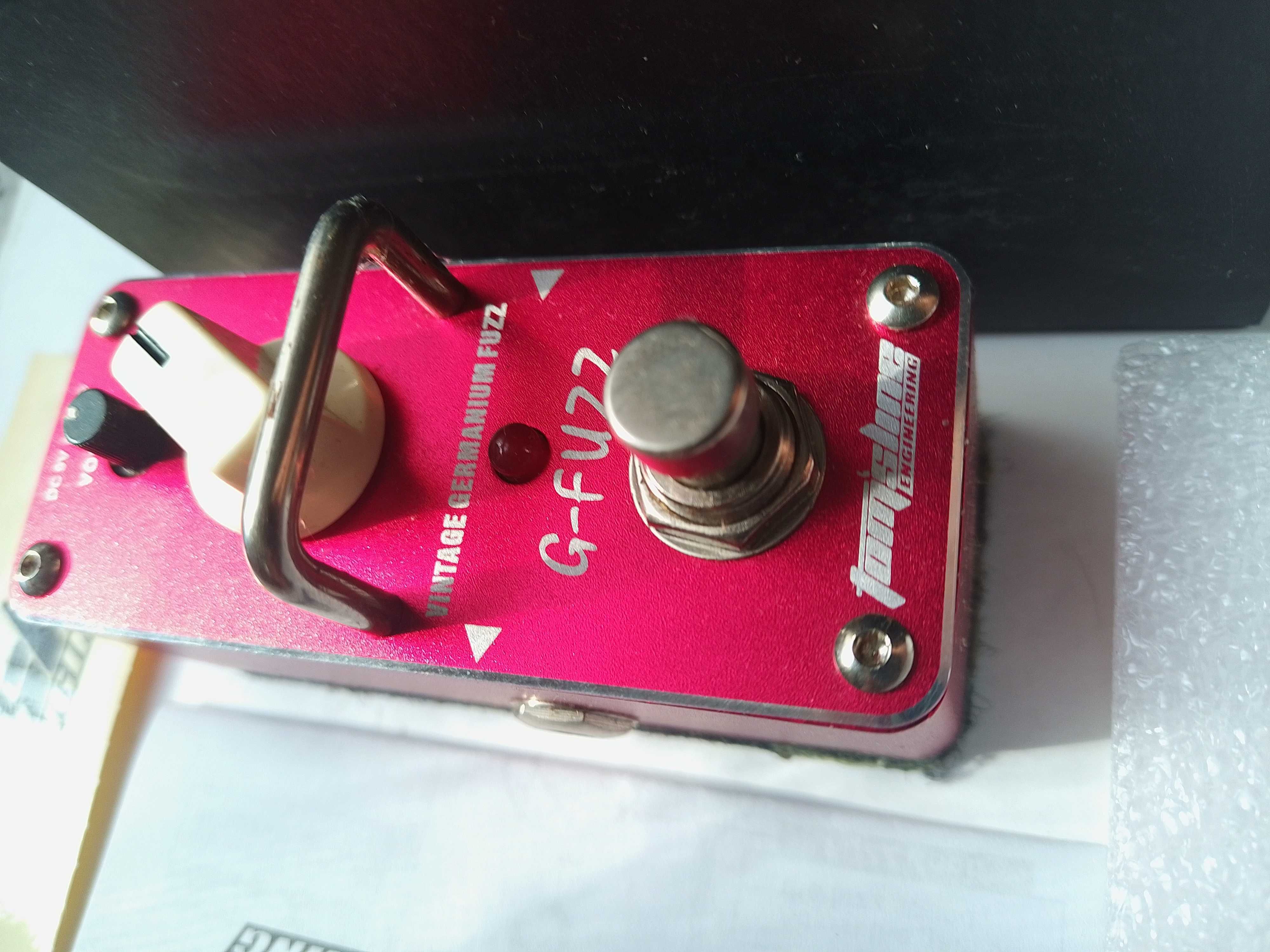 Педаль эффектов G-FUZZ AGF-3 Vintage Germanium Fuzz.