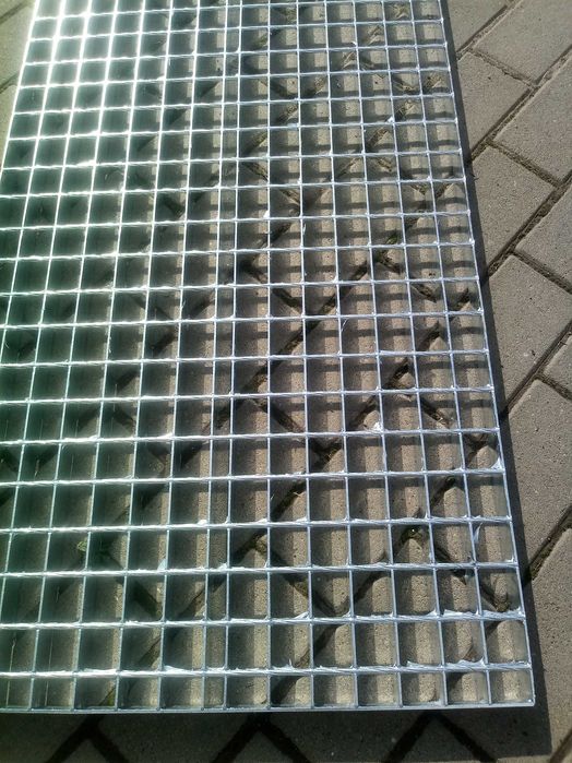 Krata podestowa ocynk 1000x1000  30x2  189 zł brutto !