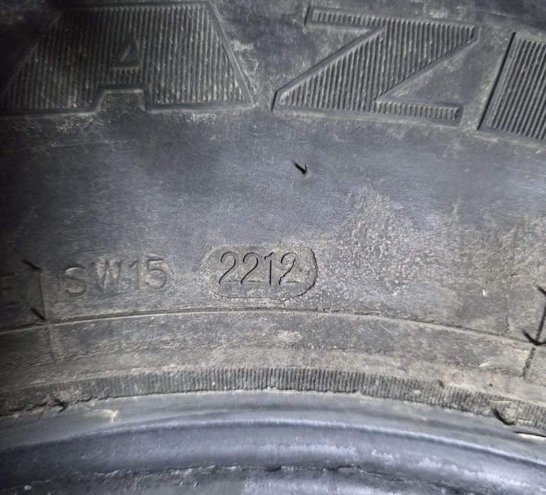 Шина шини зимові резина колеса 245 70 16