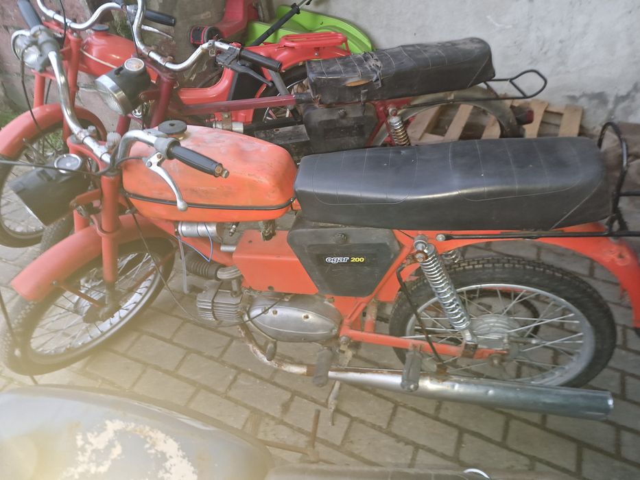Części romet ogar 200,205 silnik koło Bak lampa itp