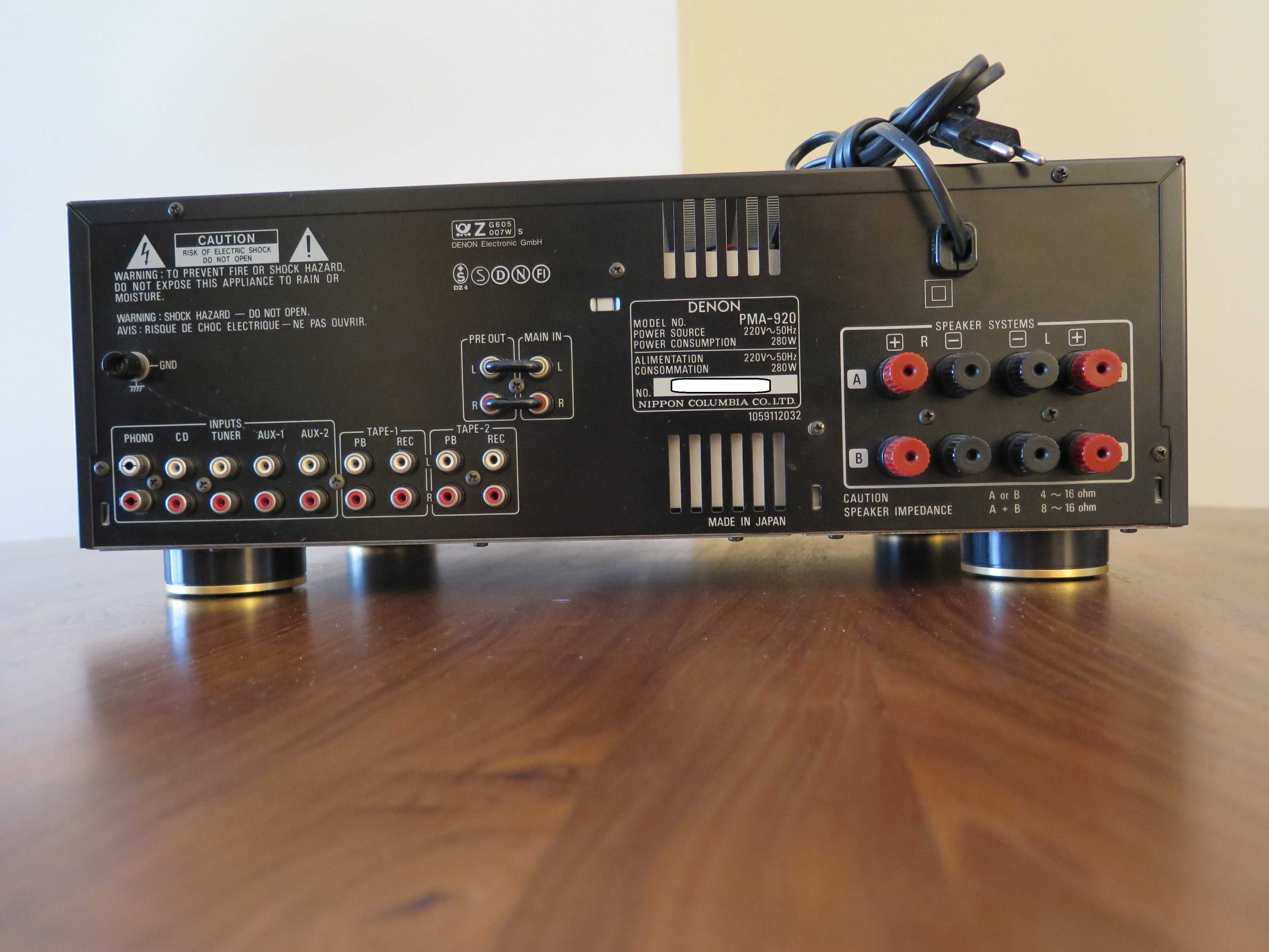 Amplificador Stereo Integrado DENON / PMA-920