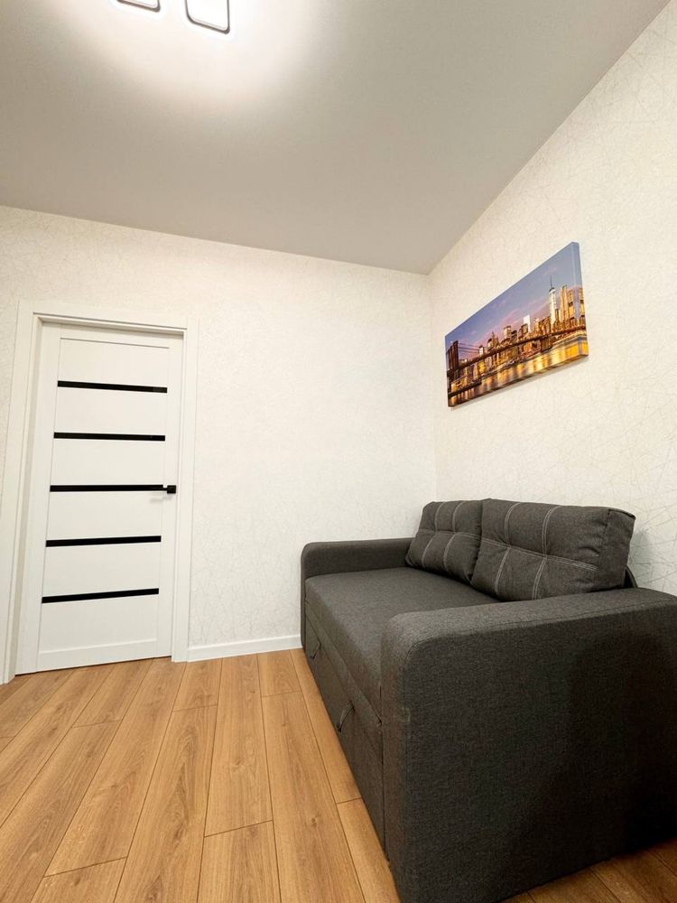 Продам Свою 2-х комнатную квартиру в ЖК Скай Сити Новый Ремонт