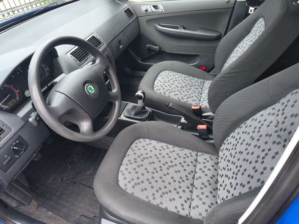 Skoda Fabia Lift Hatchback 1,2HTP/80 TYS KM/KLIMA/