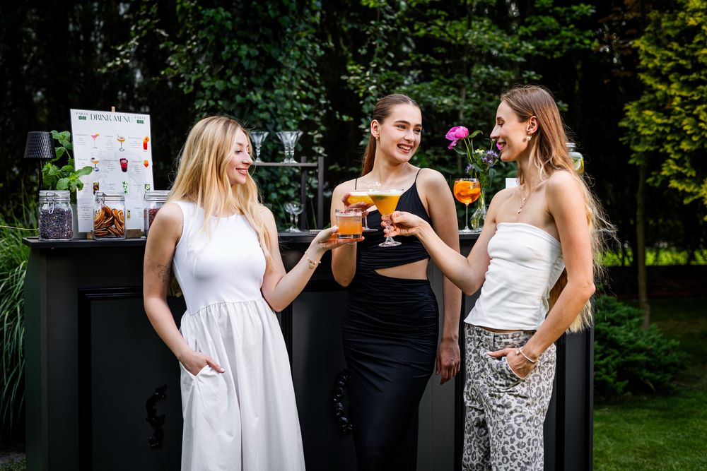 Usługi barmańskie, drink bar, mobilny bar, barman na wesele, barmix