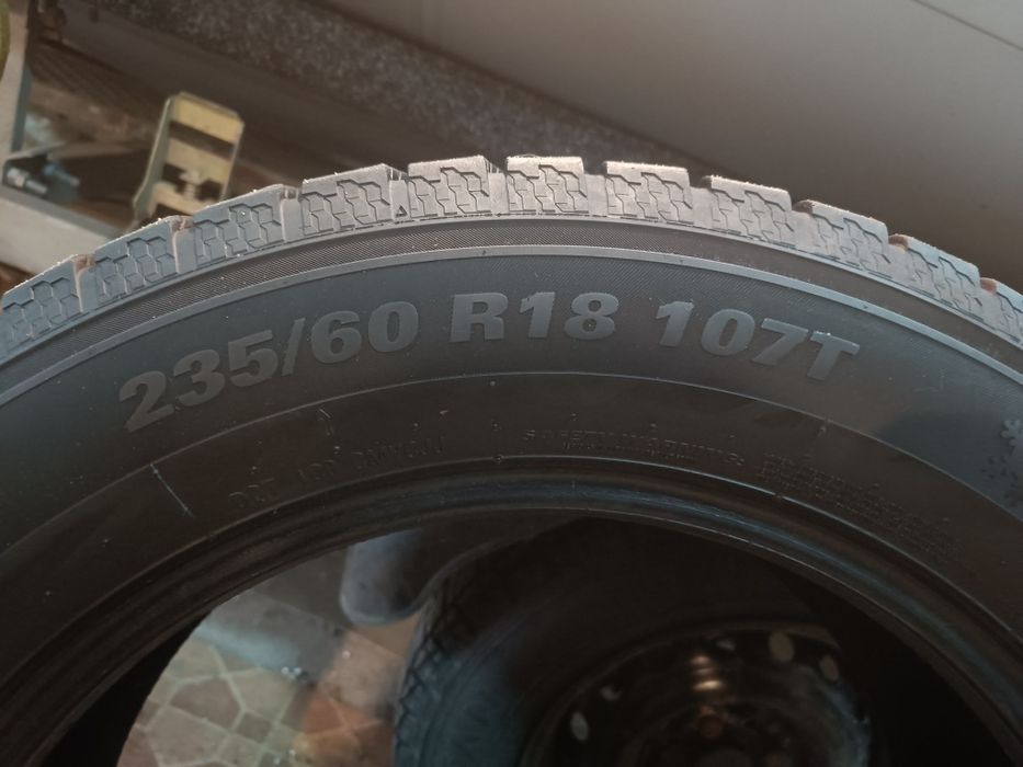 Резина Kumho WinterCraft WS51 ICE SUV 235 60 18