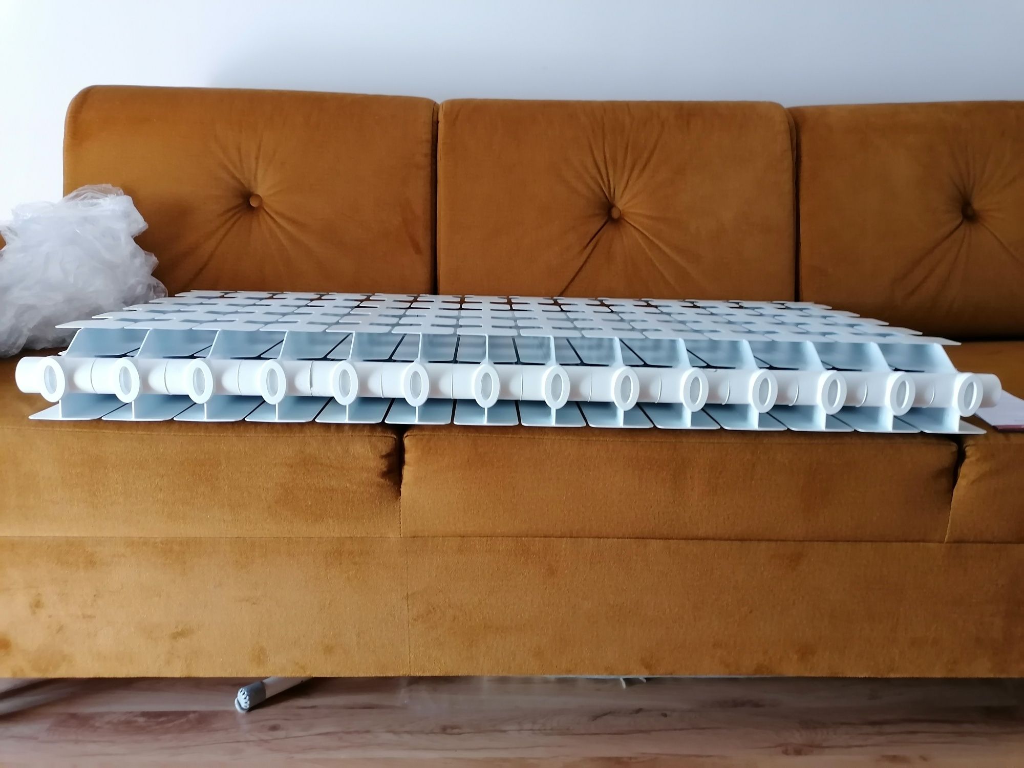 Grzejnik aluminiowy boczny Fondital  54cm/112cm