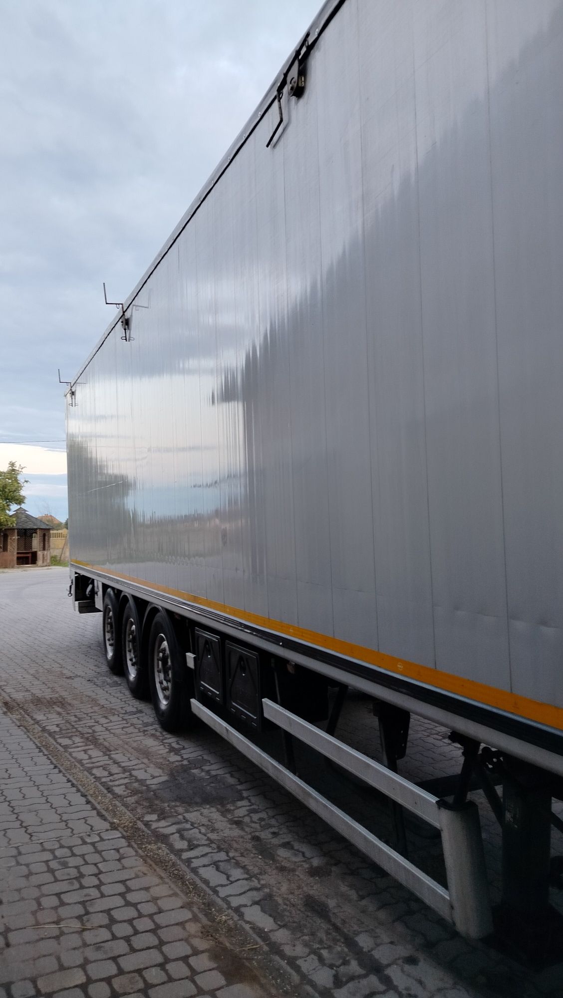 Рухома підлога Bodex kis 3w-a