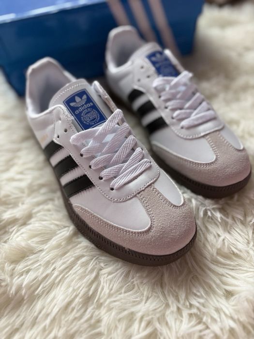 Жіночі кросівки adidas samba
