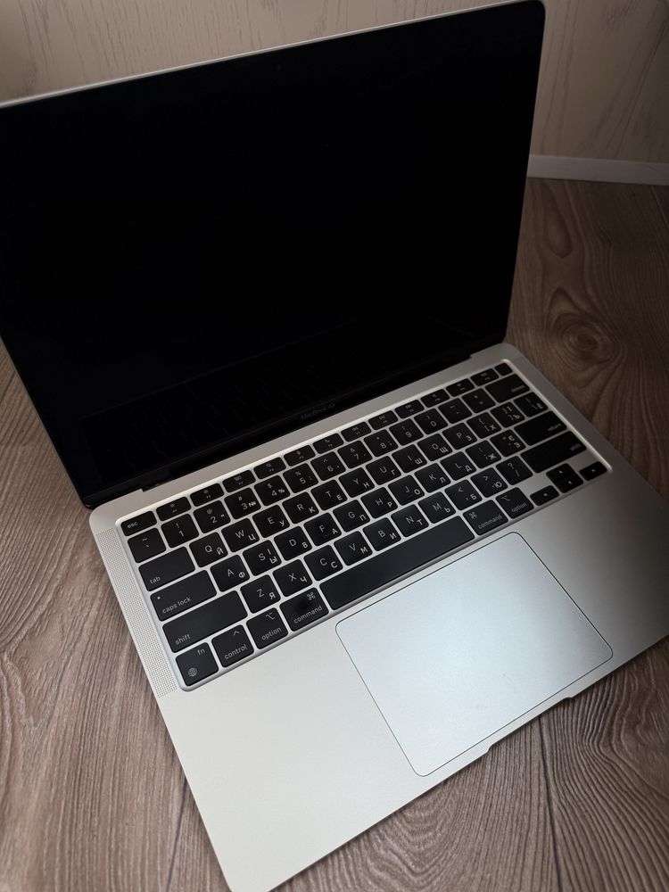 MacBook Air M1 2020