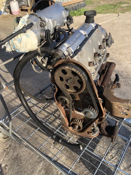 Двигатель на Сенс 1.4