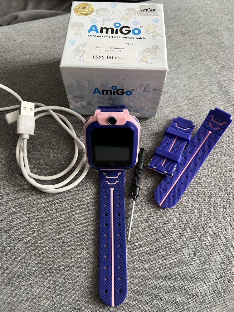 Годинник смарт дитячий AmiGo go002