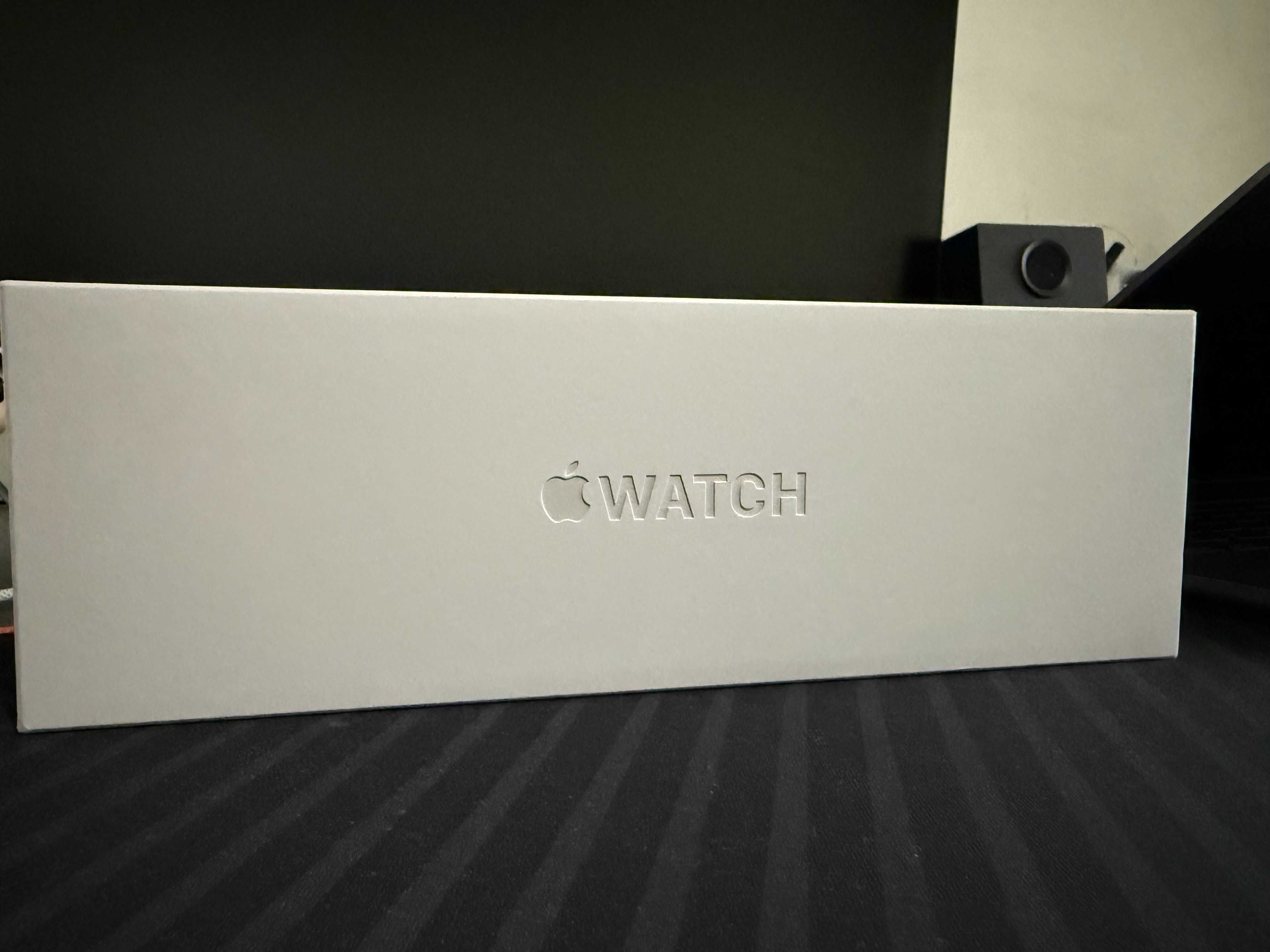 Apple Watch Series 10 GPS 46mm Alumínio Preto Brilhante