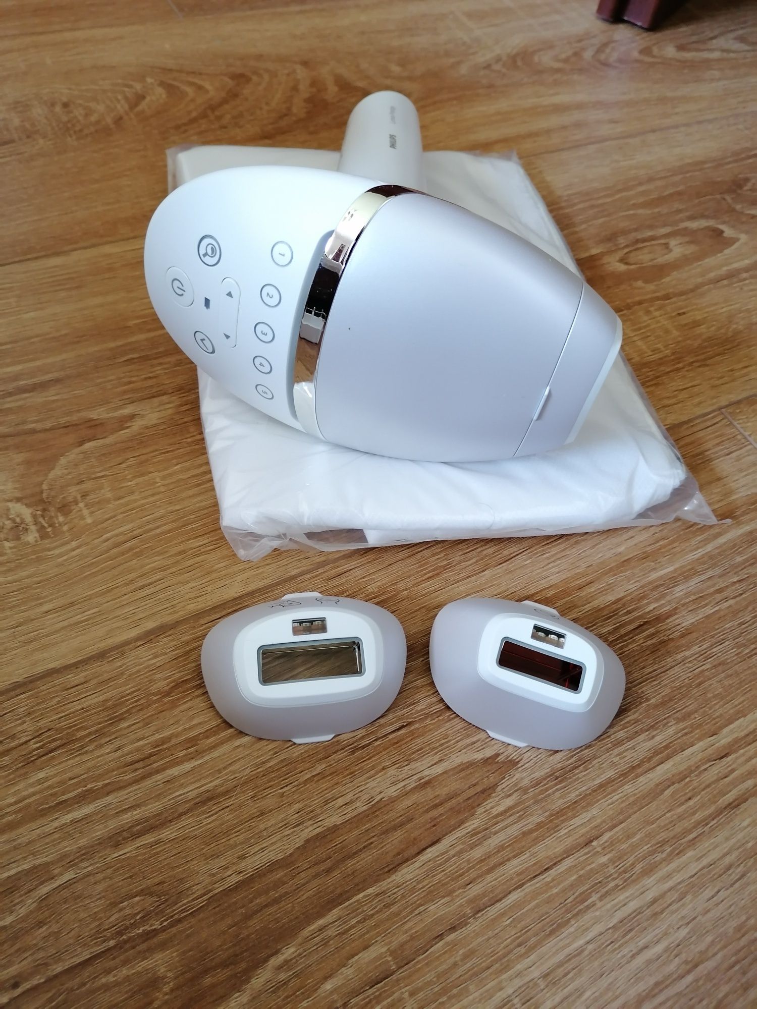 Depilator Philips Lumea Bri953