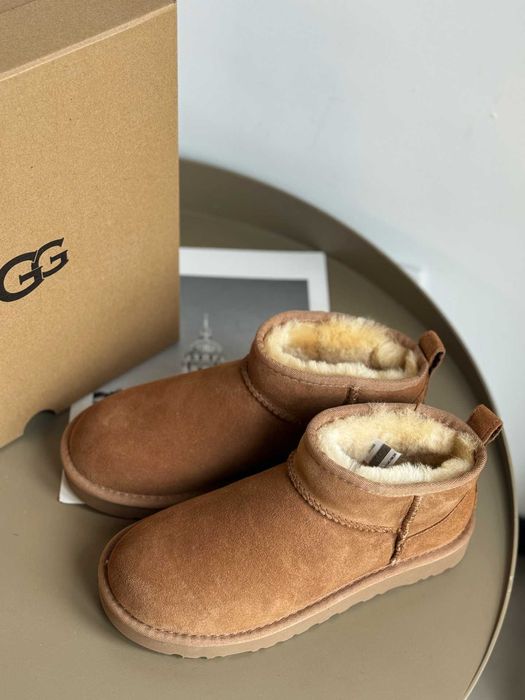Buty UGG_CLASSIC_ULTRA_MINI_damskie_Trampk R.40