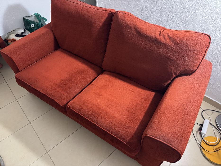 Sofá cama praticamente novo .Muito confurtavel