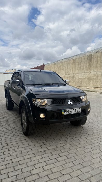 Mitsubishi l200 4x4 super select