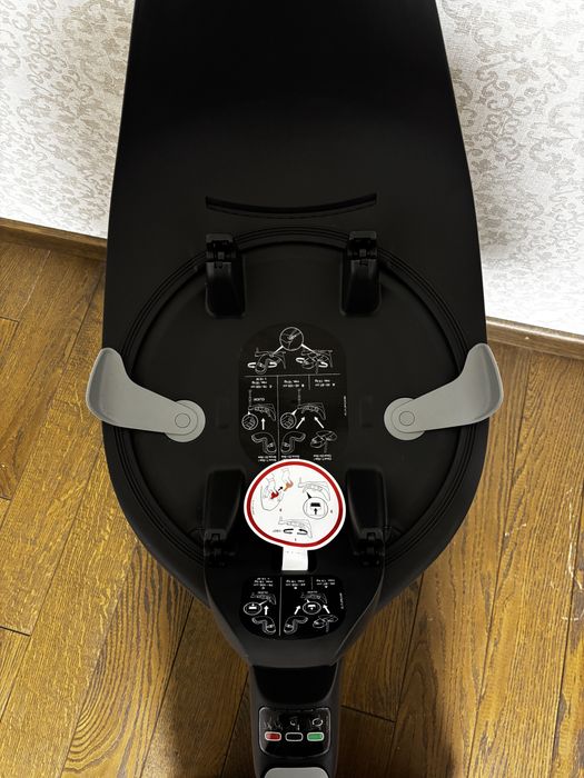 База/платформа Cybex Z2/T для автокрісла Cloud T Z2  і Sirona T Z