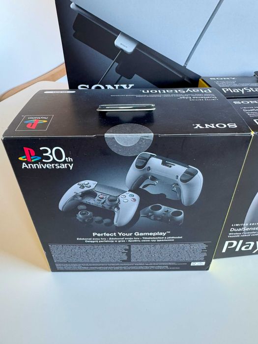 Sony Playstation 5 DualSense Edge 30Th Anniversary Limited Edition