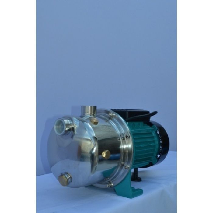 Насосная станция 1.1 кВт для скважин и колодцев