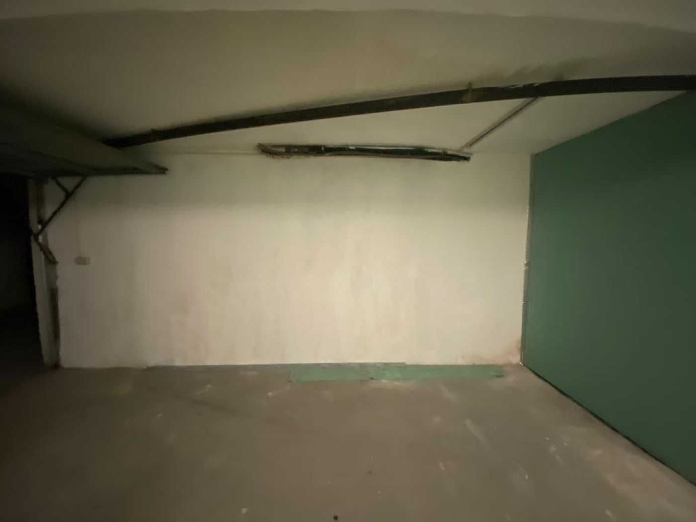 Garagem individual | 2 carros | 40m2
