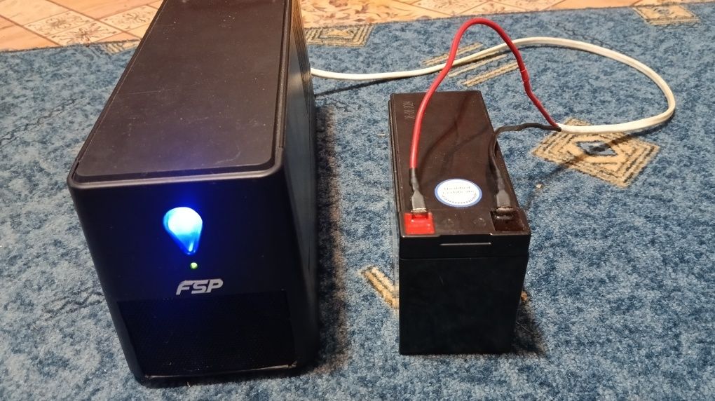 ИБП FSP 200w 12 v
