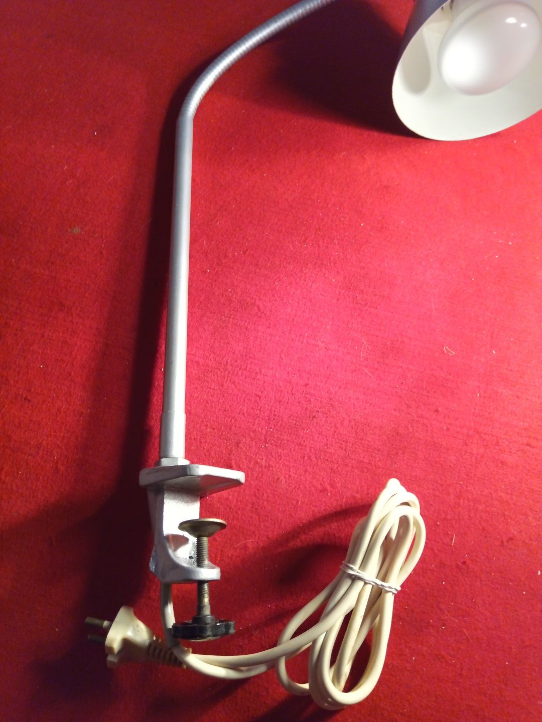 Lampa lampka biurkowo warsztatowa  PRL już że