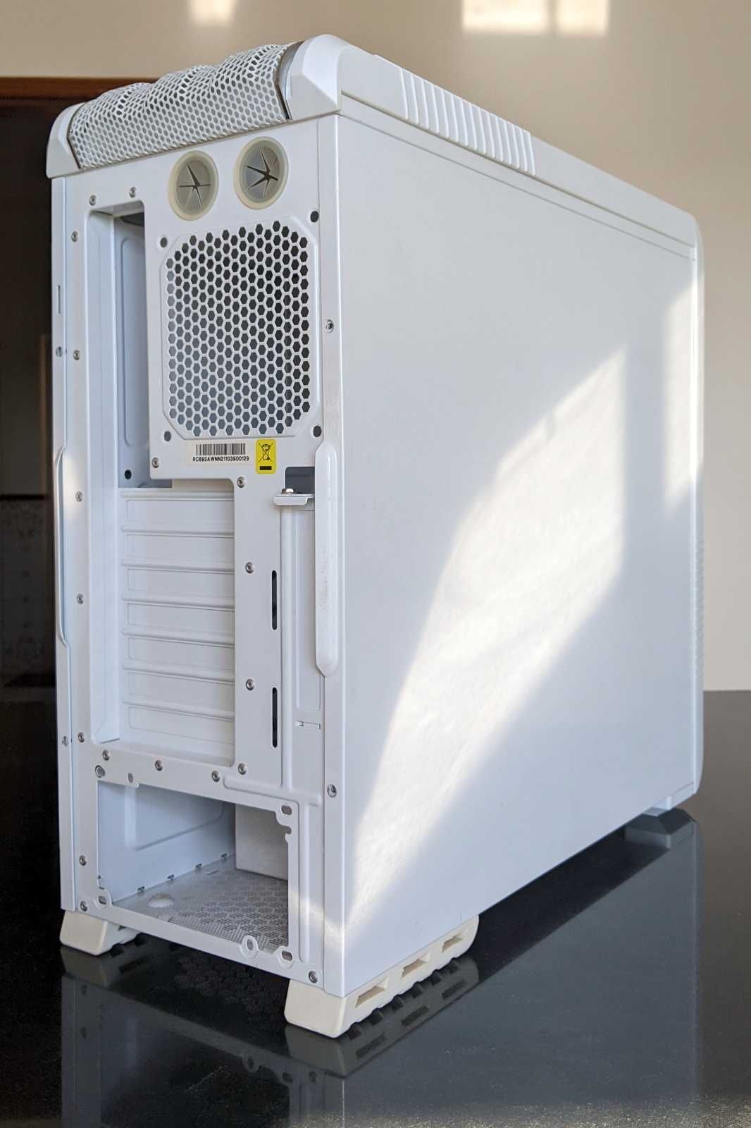Caixa PC CoolerMaster CM 690 II Advanced White