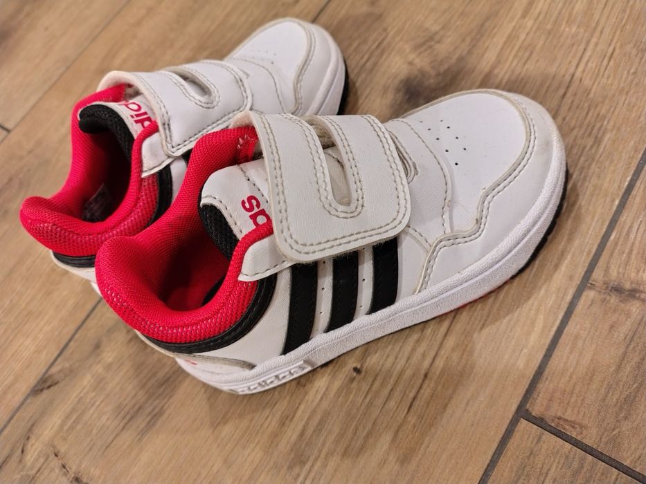 Buciki Adidas 24 chłopięce Hoops