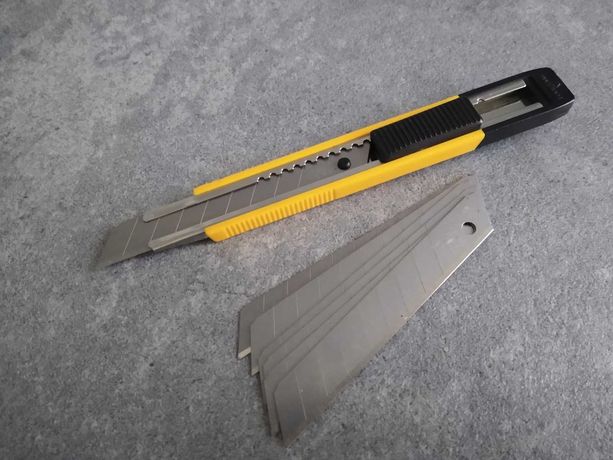 nóż OLFA MT-1 łamany/segmentowy 12,5mm + 6 ostrzy