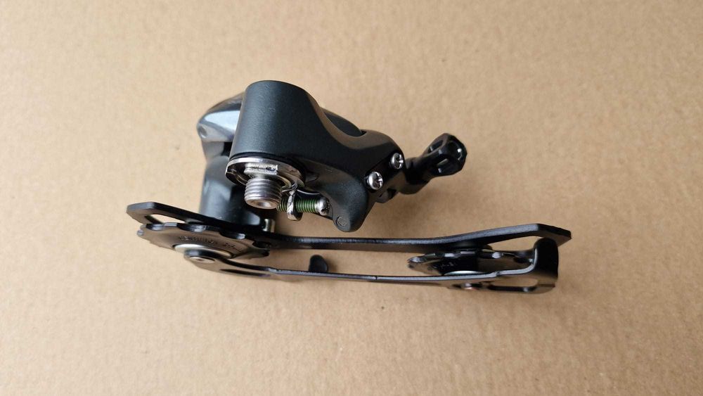 Przerzutka Tiagra 10 rd-4700 kompatybilna też z 105 Ultegra GRX 11 tył