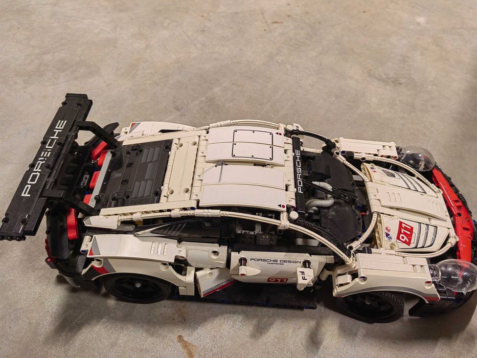 Lego Technic Porshe 911 RSR
