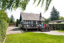 House for expats 25 km from Poznan with waterline of the lake