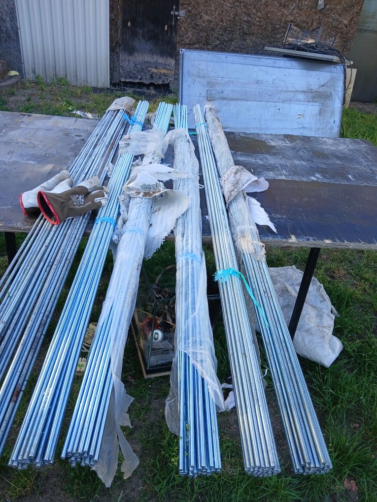 Pręt gwintowany M8 2000mm 2m ocynkowany szpilka kl. 4.8 .500zł 150szt.