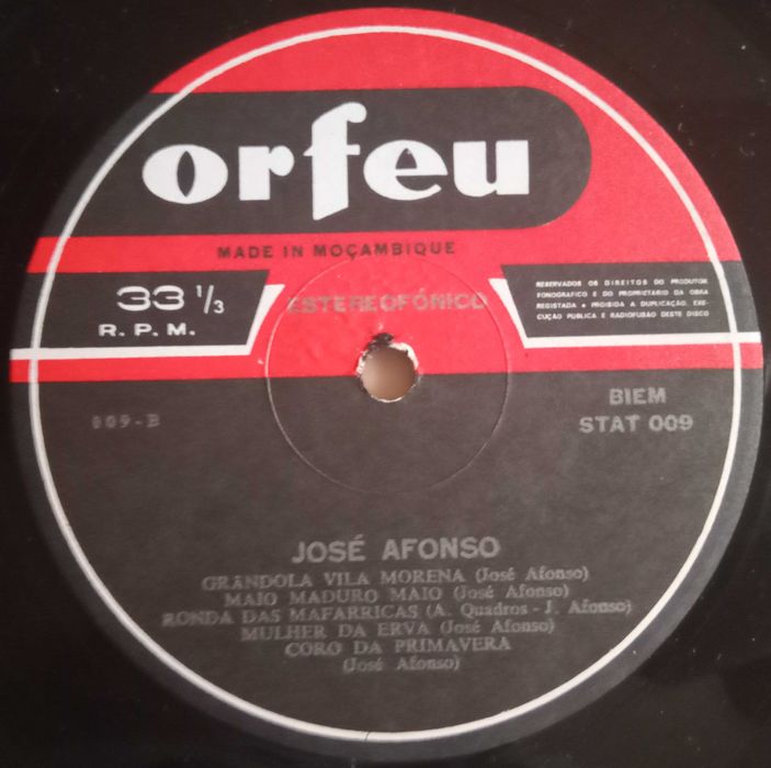 José Afonso	- - - - -		Cantigas do Maio	- - - - -	LP