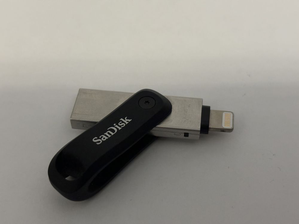 SanDisk 256GB iXpand Go for iPhone