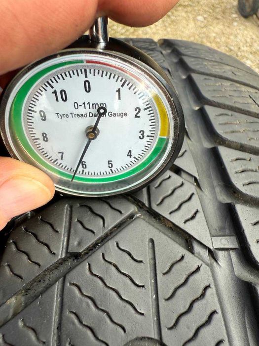 Шини Б/У 235/55 R19 Pirelli