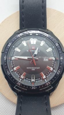 Elegancki zegarek ze skórzanym paskiem Naviforce (czarny)
