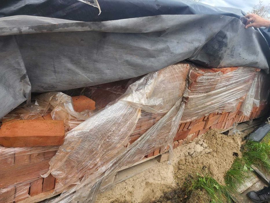 Cegła pełna duża ilość