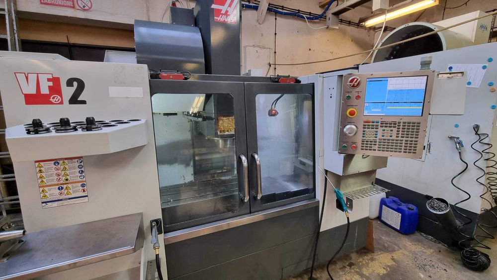 Pionowe centrum frezarskie HAAS VF-2 2015r frezarka CNC BYDGOSZCZ