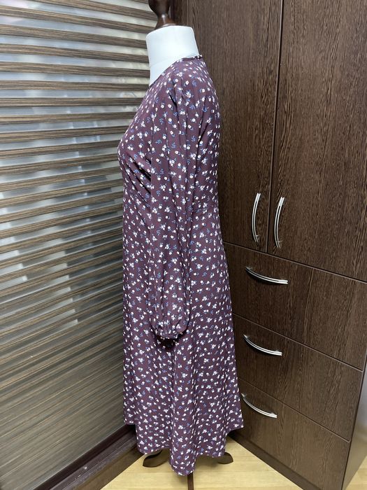 Жіноча сукня SILVIAN HEACH