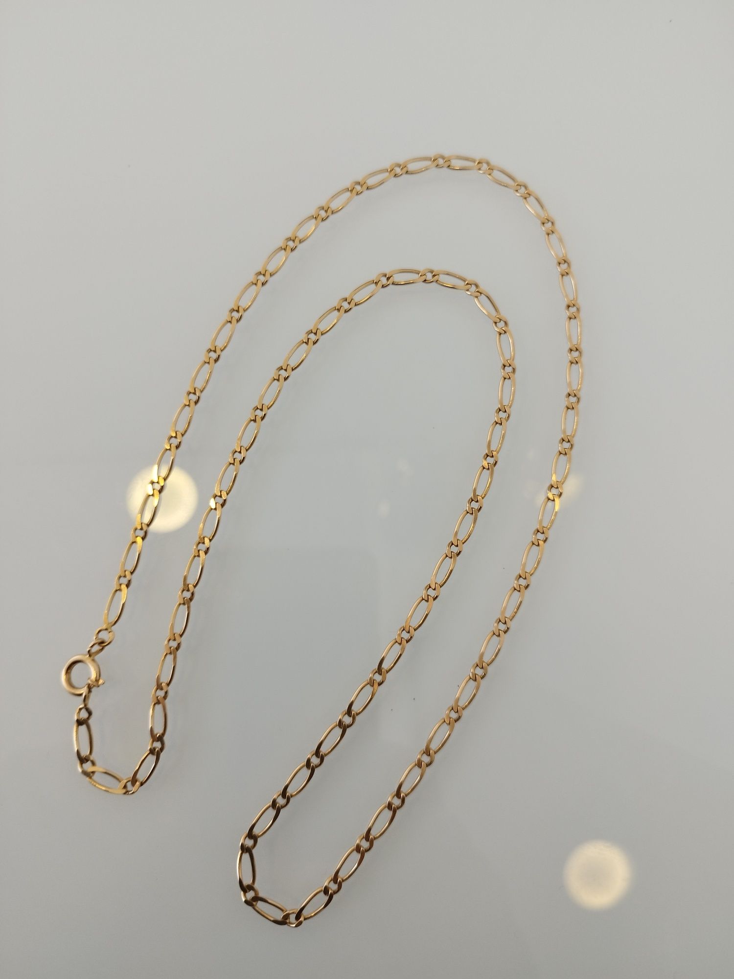 Fio em ouro de 19,2kt